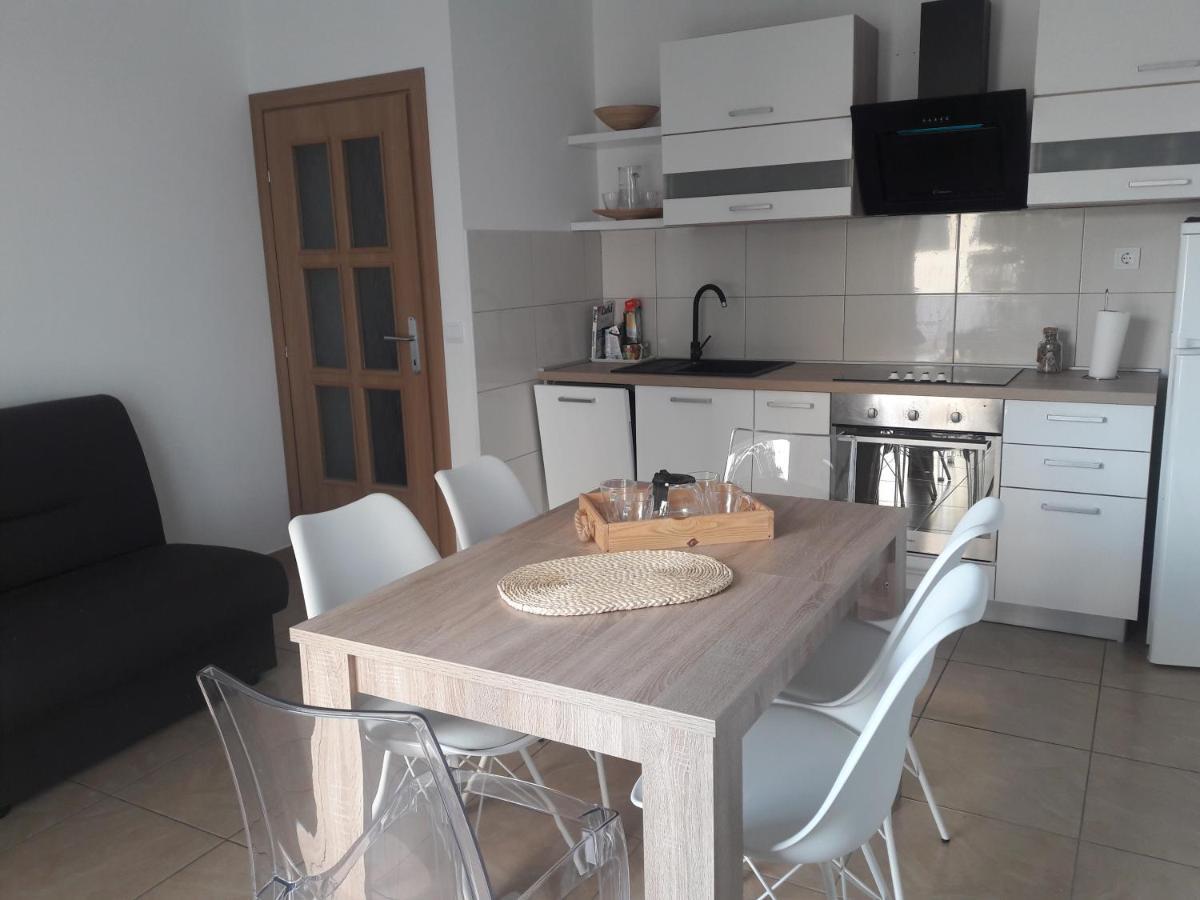 Apartment Tea Primošten Εξωτερικό φωτογραφία