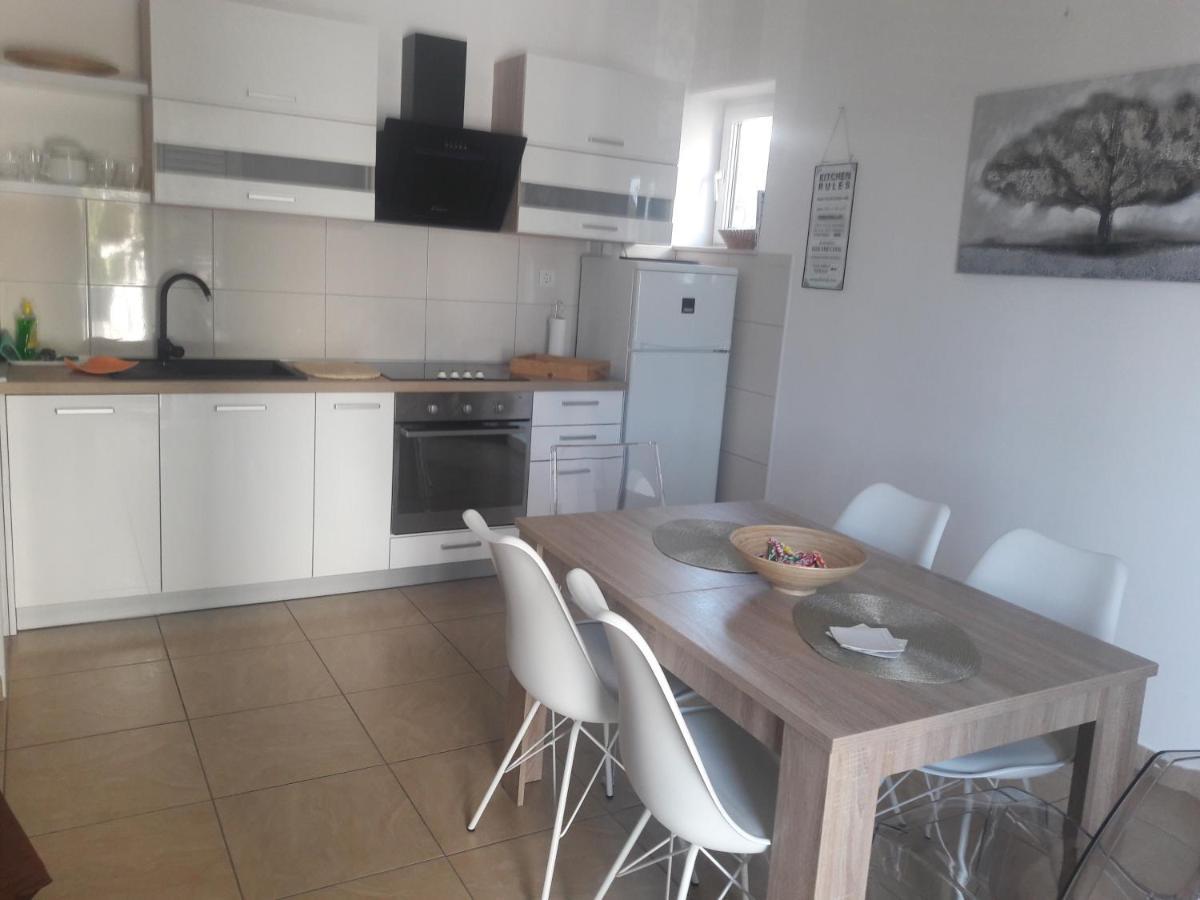 Apartment Tea Primošten Εξωτερικό φωτογραφία